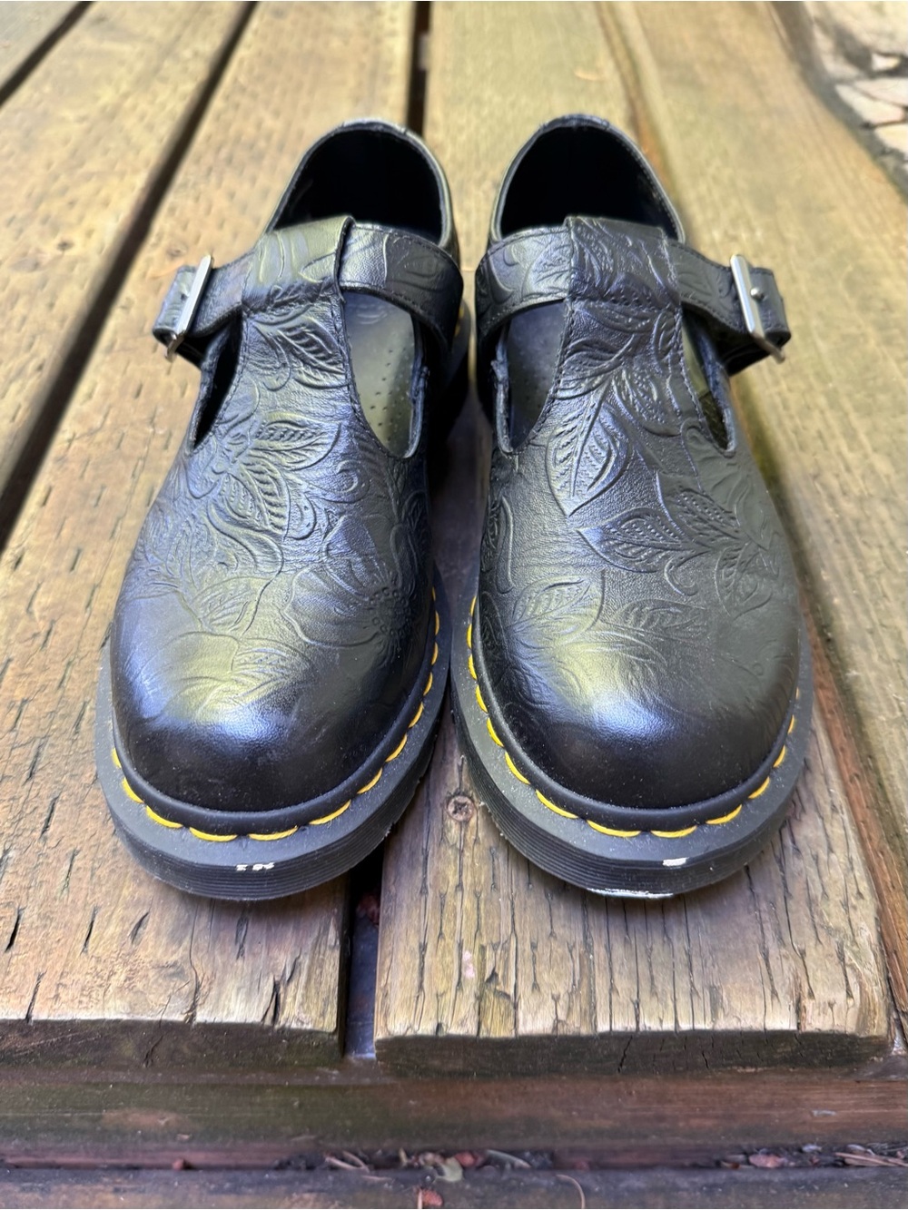 Dr. Martens Polley Floral Emboss T-strap Mary Jane UK7 US9 EUC discontinued - Picture 3 of 9